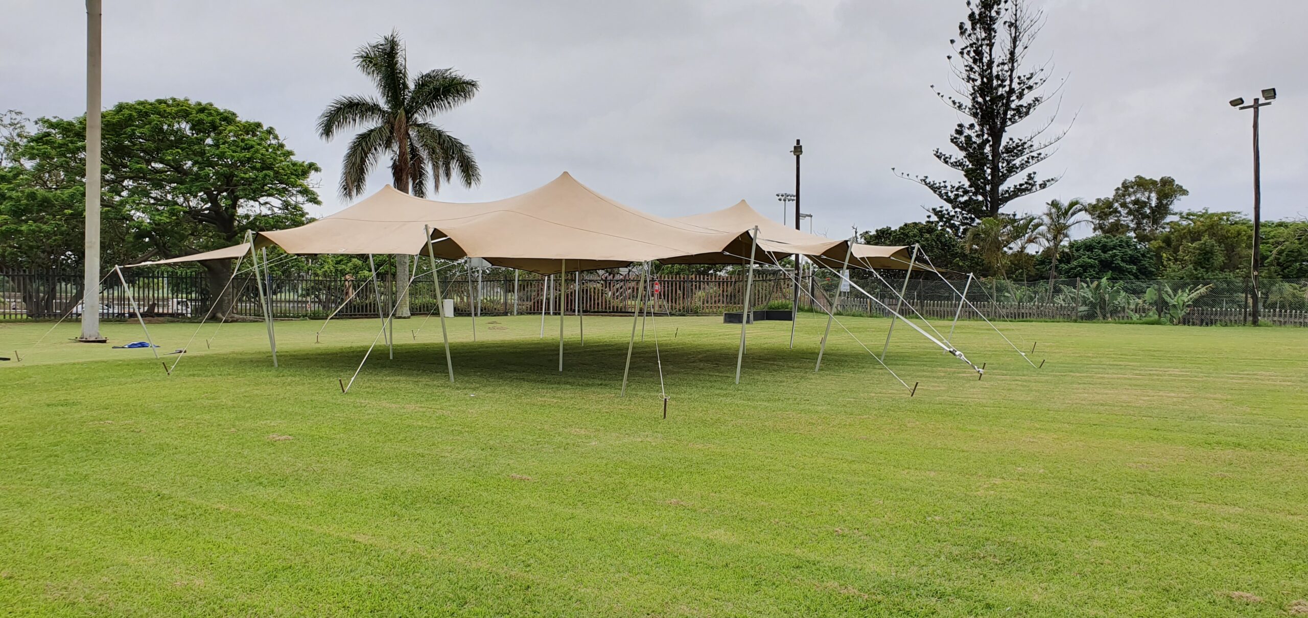 Stretch Tent 2