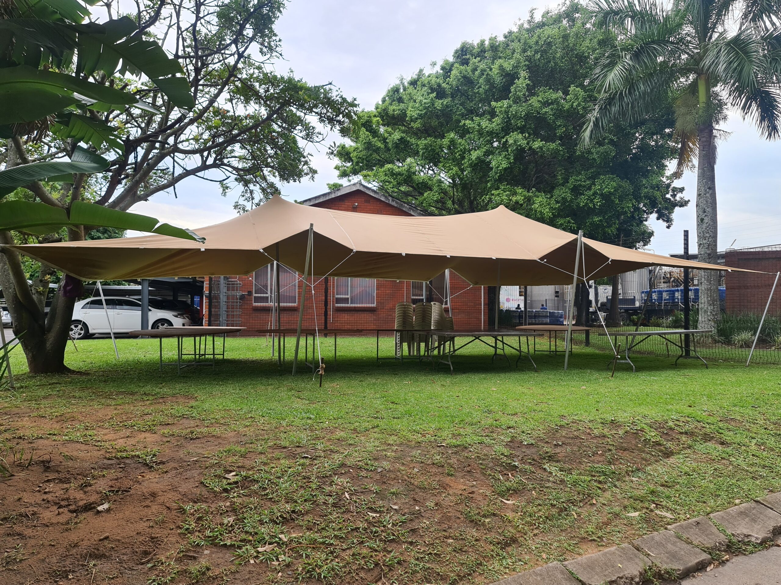 Stretch Tent 3